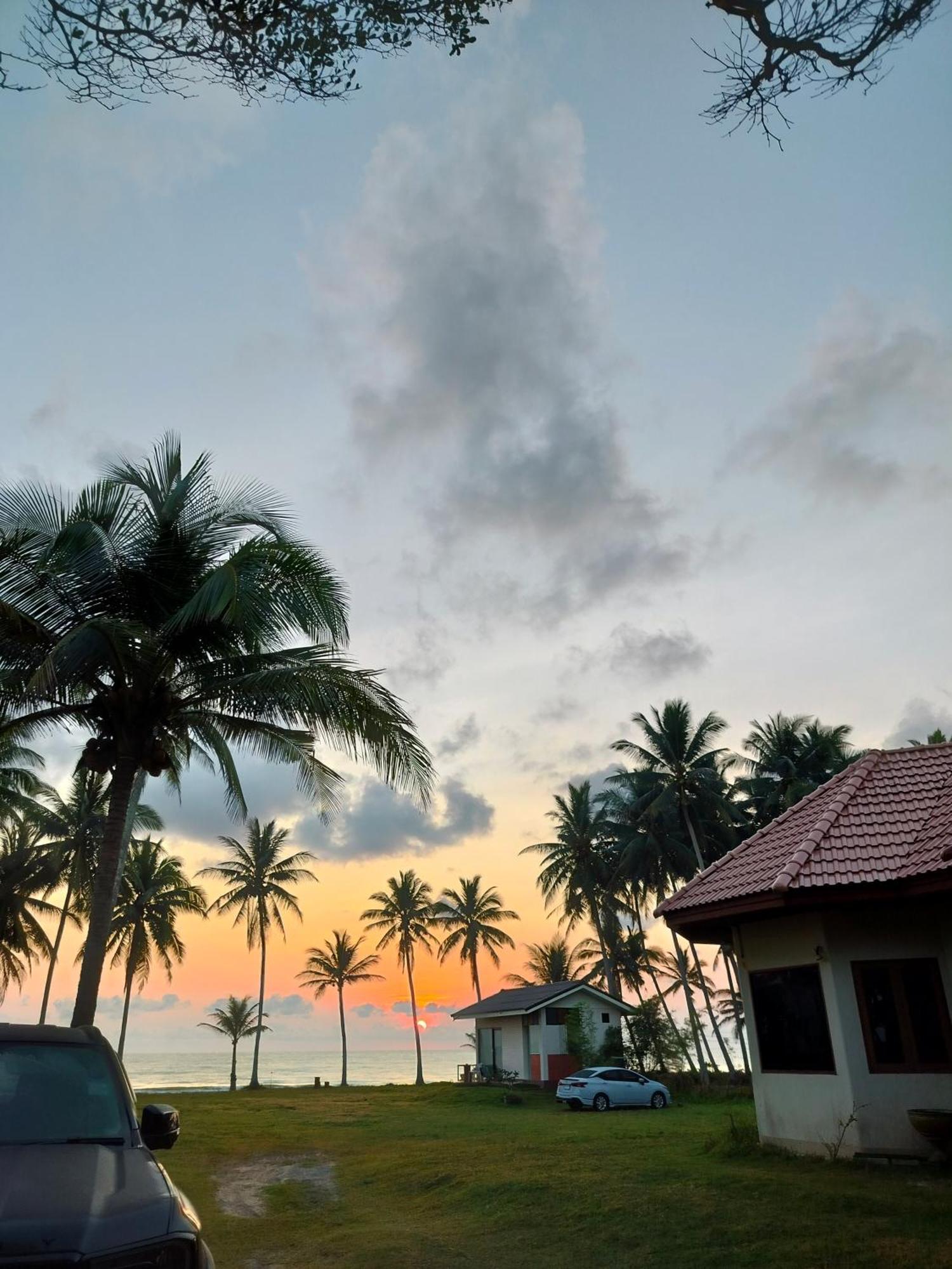 Baan Be Beach Lang Suan Екстериор снимка